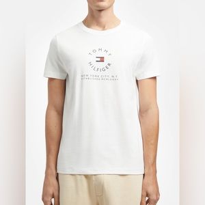 TOMMY HILFIGER  ROUNDALL GRAPHIC T-SHIRT